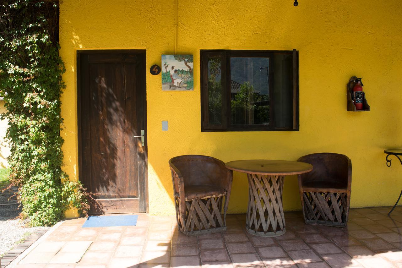 Hotel Toliman San Lucas Tolimán Exterior foto