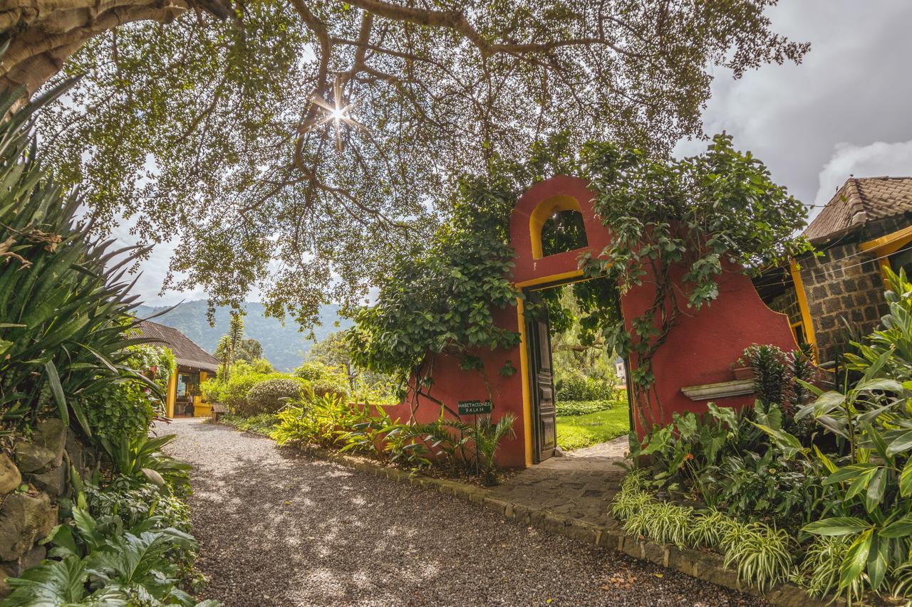 Hotel Toliman San Lucas Tolimán Exterior foto